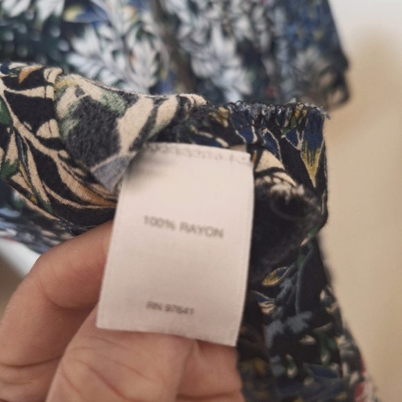 NWOT J. Jill women's large black floral boho tunic top bell sleeves rayon - Picture 6 of 7